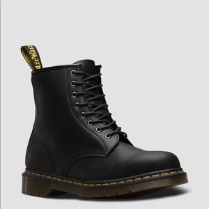 1460 Hard life Smooth Doc Martens